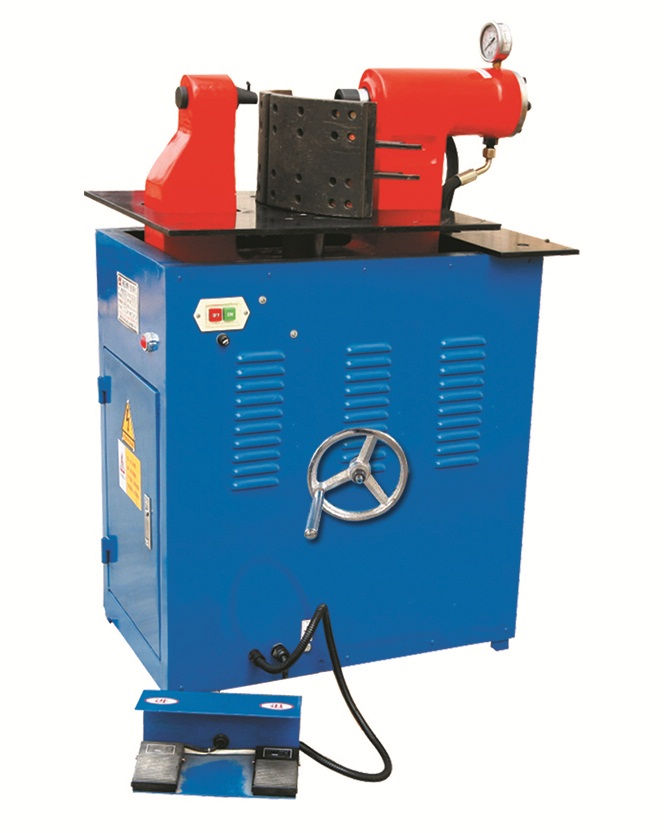 電動液壓制(zhì)動蹄片投鉚機